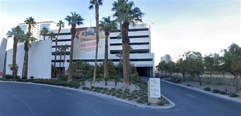 parking at sahara las vegas.